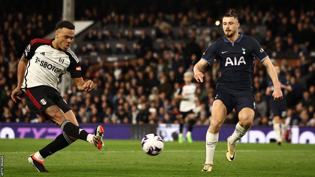 Nhận định bóng đá Fulham vs Tottenham, 20h30 ngày 16/3: Cuộc đụng độ nảy lửa tại Craven Cottage