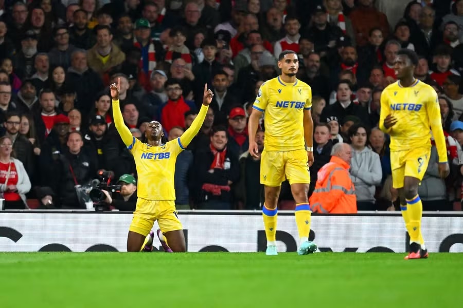 Kết quả trận đấu Arsenal vs Crystal Palace 24/4: Arsenal chia điểm với Crystal Palace Kết quả trận đấu Arsenal vs Crystal Palace 24/4: Arsenal chia điểm với Crystal Palace