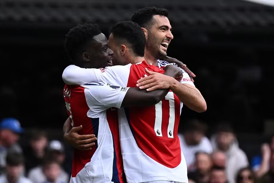 Kết quả trận đấu Arsenal vs Ipswich 21/4: Arsenal giành chiến thắng thuyết phục 4-0 trước Ipswich