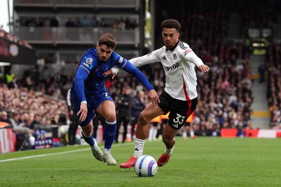 Kết quả trận đấu Chelsea vs Fulham 21/4: Chelsea lội ngược dòng khó tin khi đánh bại Fulham 2-1 Kết quả trận đấu Chelsea vs Fulham 21/4: Chelsea lội ngược dòng khó tin khi đánh bại Fulham 2-1