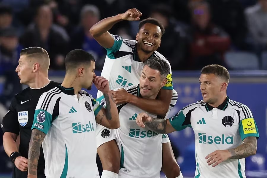 Kết quả trận Newcastle vs Leicester 8/4: Newcastle vươn lên top 5 Ngoại hạng Anh