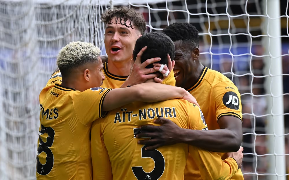 Kết quả Wolves vs Tottenham 14/4: Wolves tiến gần vị trí an toàn sau chiến thắng 4-2 trước Tottenham
