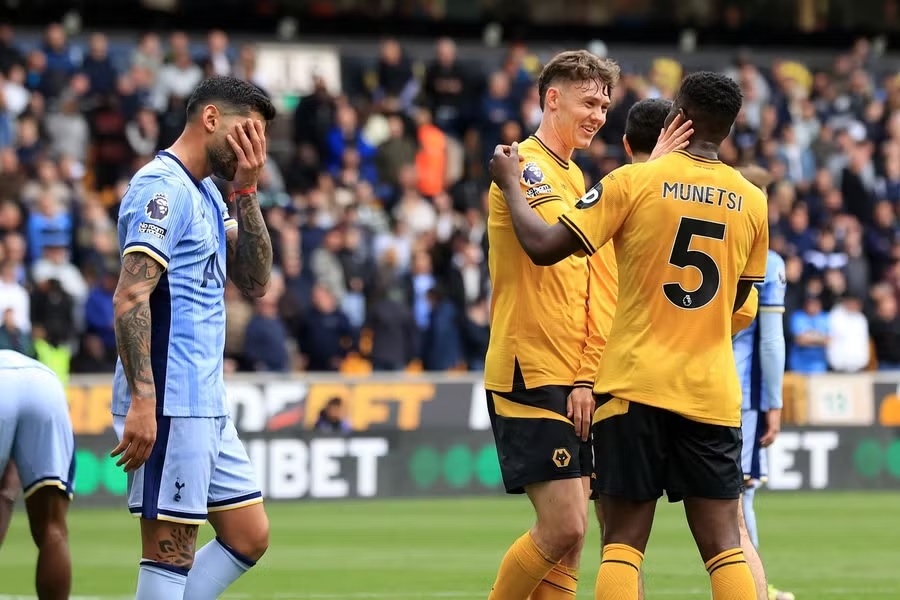 Kết quả Wolves vs Tottenham 14/4: Wolves tiến gần vị trí an toàn sau chiến thắng 4-2 trước Tottenham