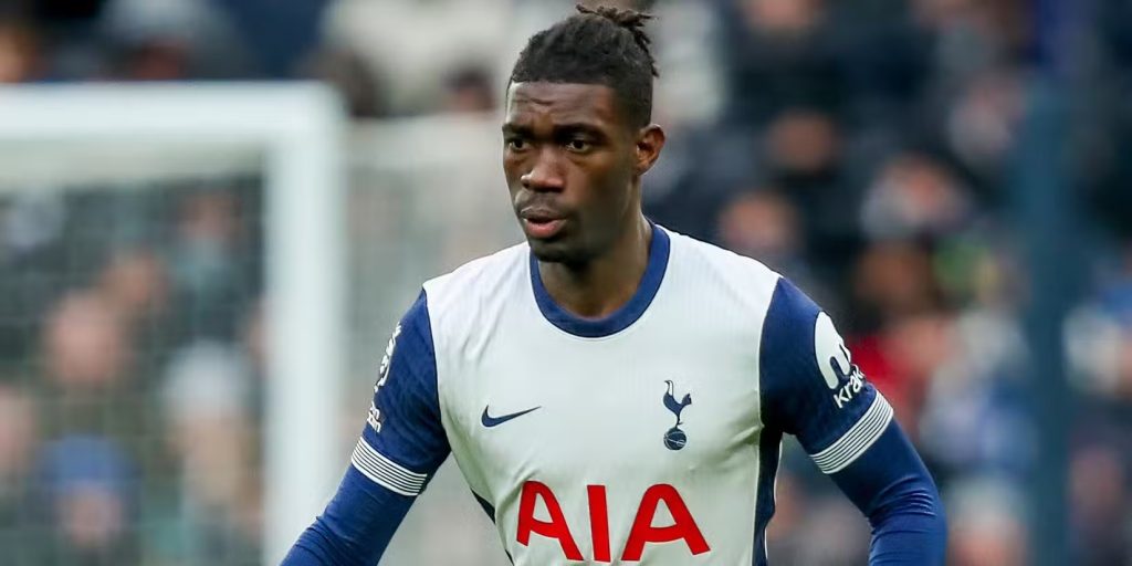 Tin bóng đá hôm nay 14/4: Yves Bissouma gặp làn sóng chỉ trích sau trận thua của Tottenham