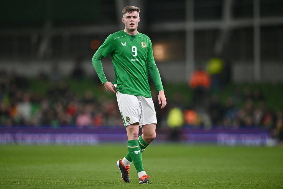 Tin chuyển nhượng hôm nay 16/4: Leeds United săn đón Evan Ferguson