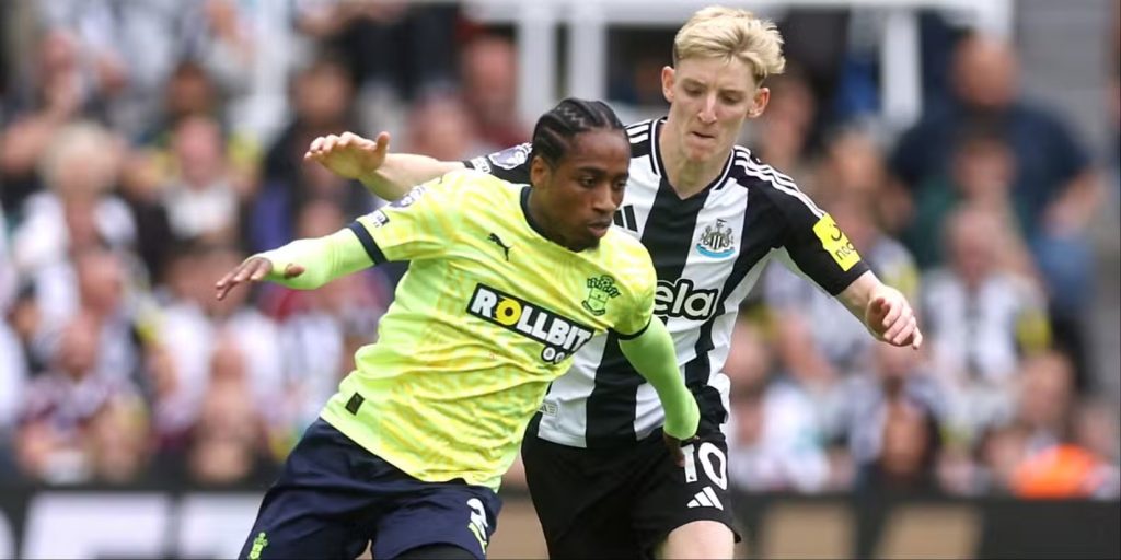 Tin chuyển nhượng Tottenham 12/4: Kyle Walker-Peters là cái tên mà Tottenham cân nhắc tái ký hợp đồng